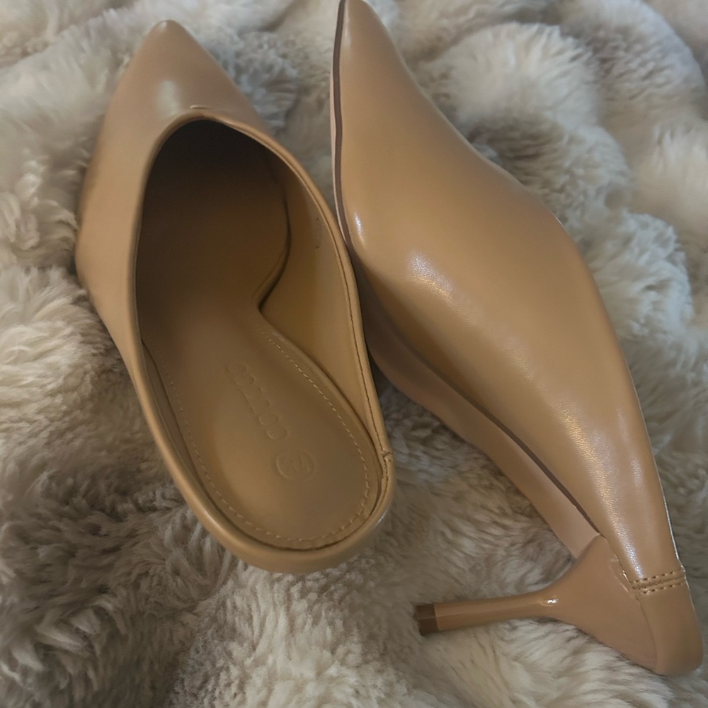 Elegant Tan Heels